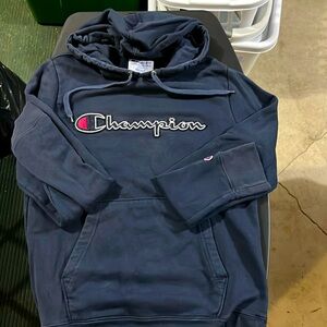 Heavy Champion hoodie/pre-loved